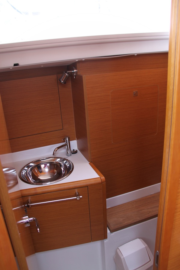 Immagine Sun Odyssey 439