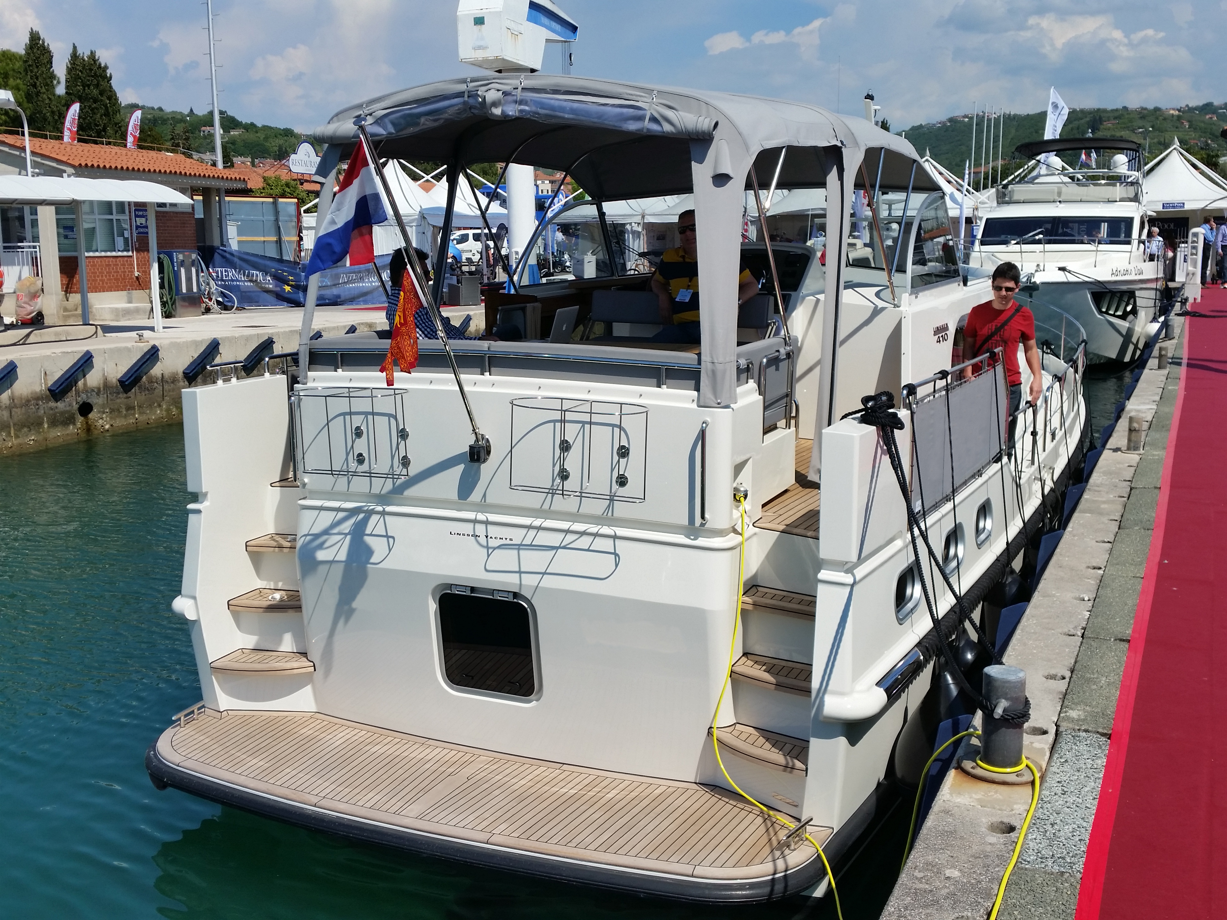 Immagine Linssen 410