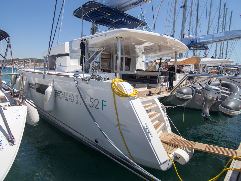 Immagine Lagoon 52 