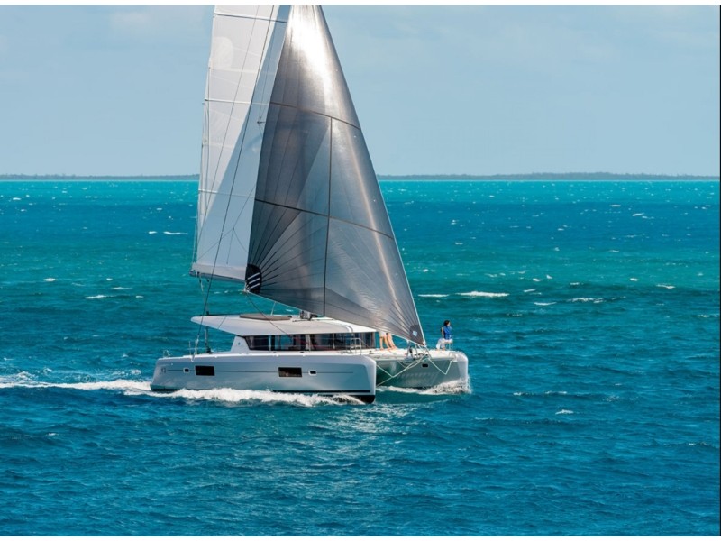 Immagine Lagoon 42