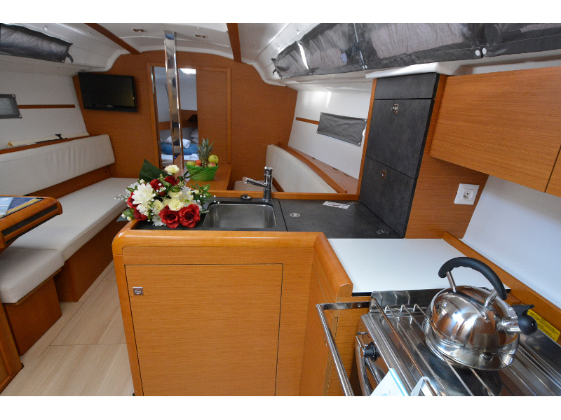Immagine Sun Odyssey 349