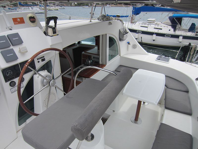 Immagine Lagoon 380