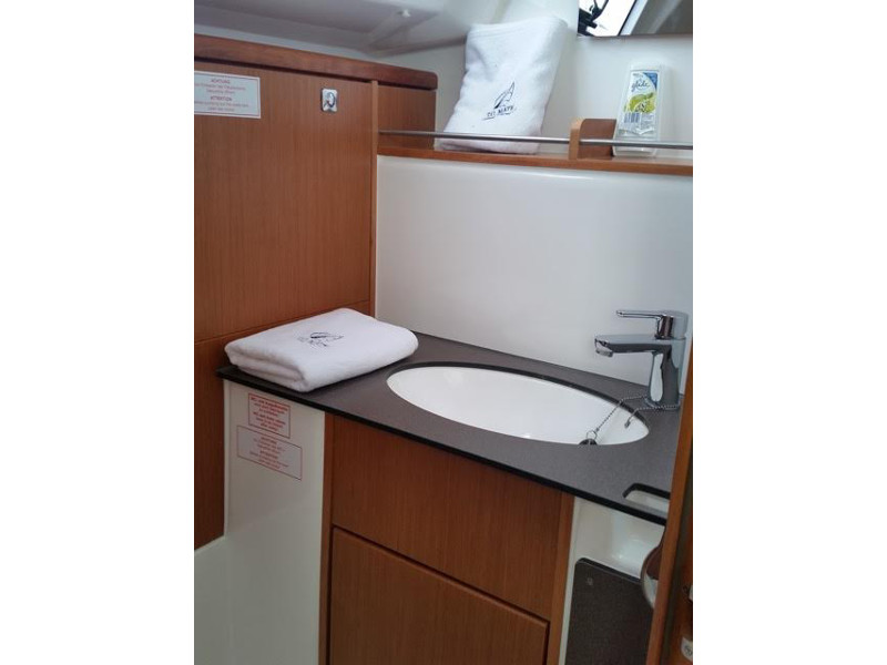 Immagine Bavaria Cruiser 37 