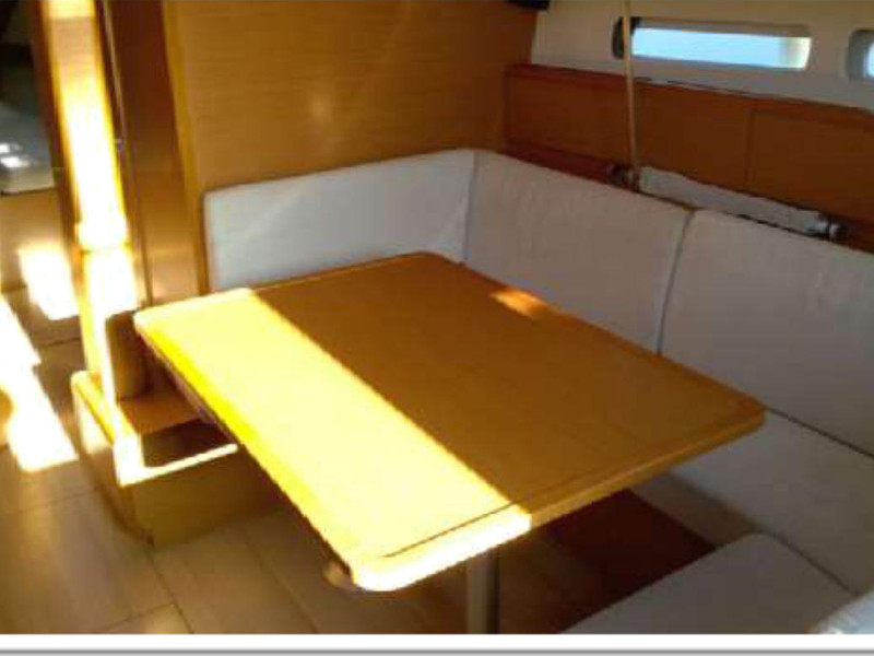 Immagine Sun Odyssey 439