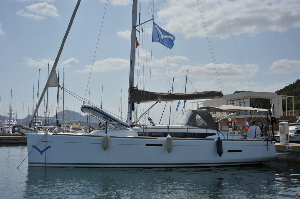 Immagine Sun Odyssey 389