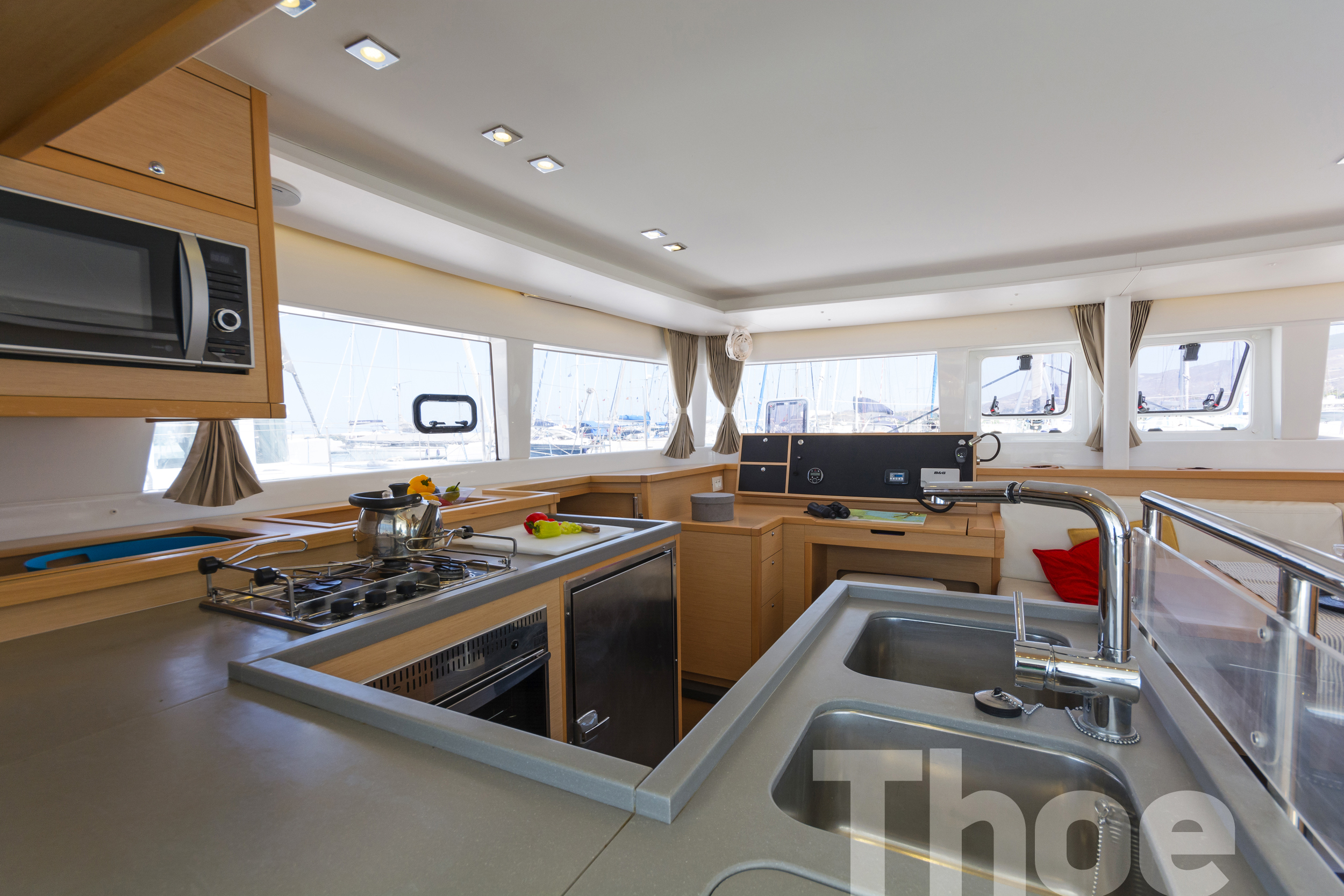 Immagine Lagoon 450
