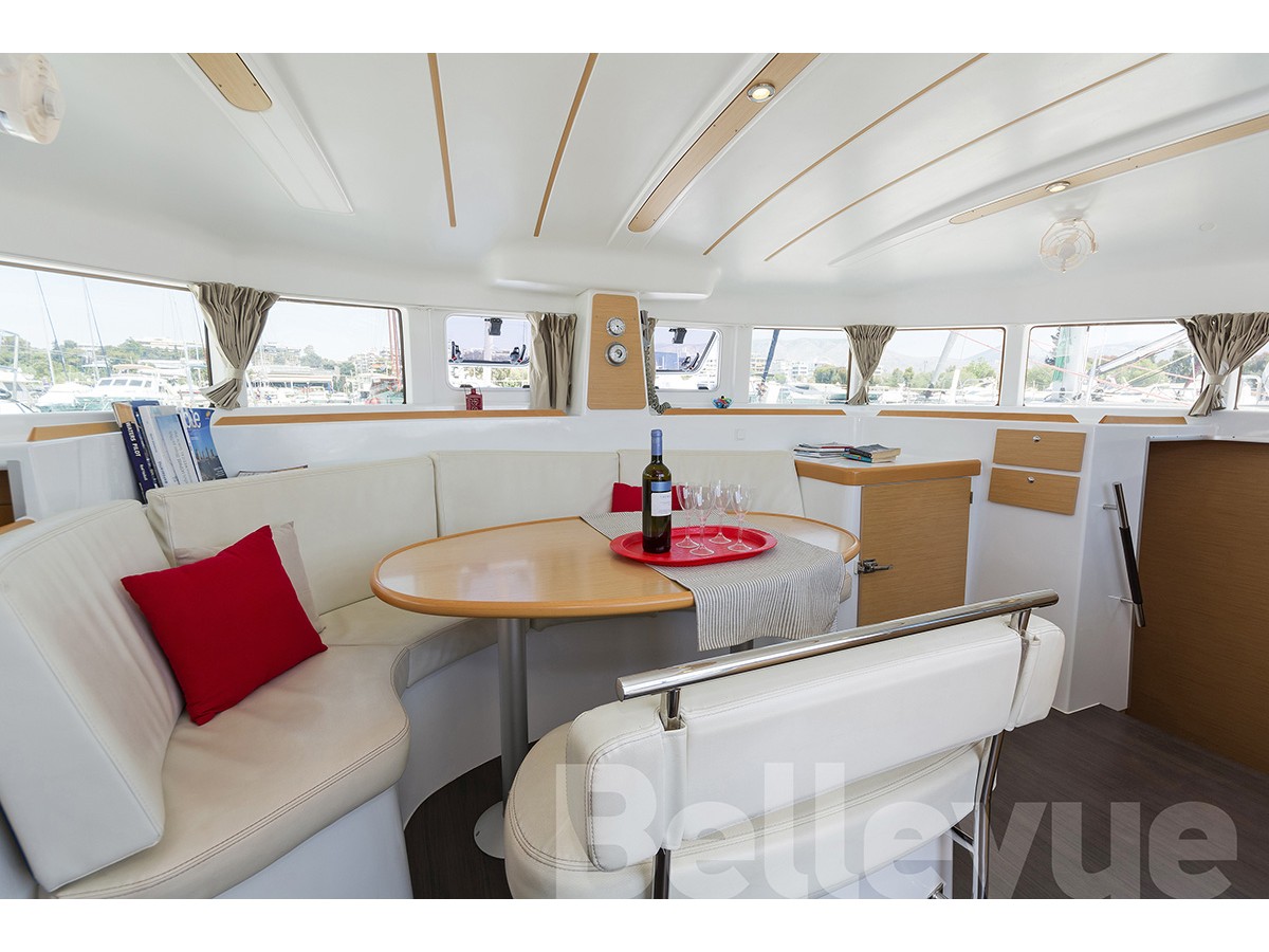 Immagine Lagoon 380