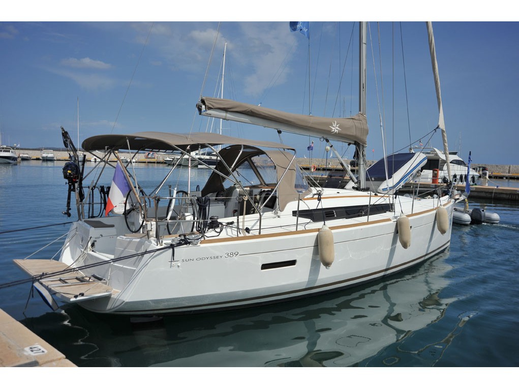 Immagine Sun Odyssey 389