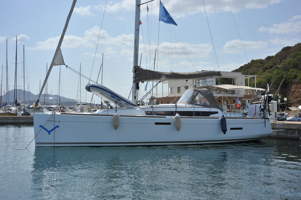 Immagine Sun Odyssey 389