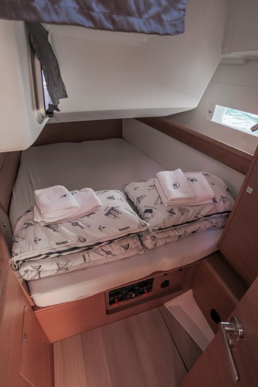 Immagine Sun Odyssey 469