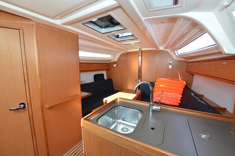 Immagine Bavaria Cruiser 37
