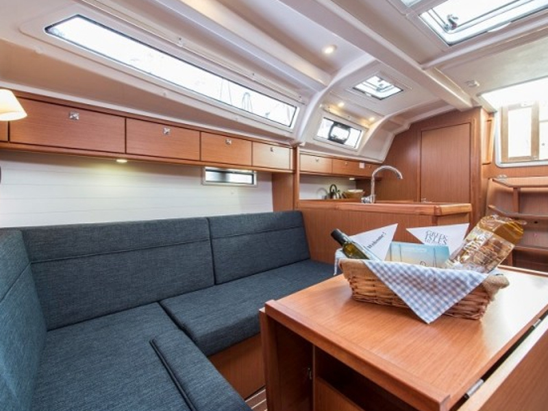 Immagine Bavaria 37 Cruiser