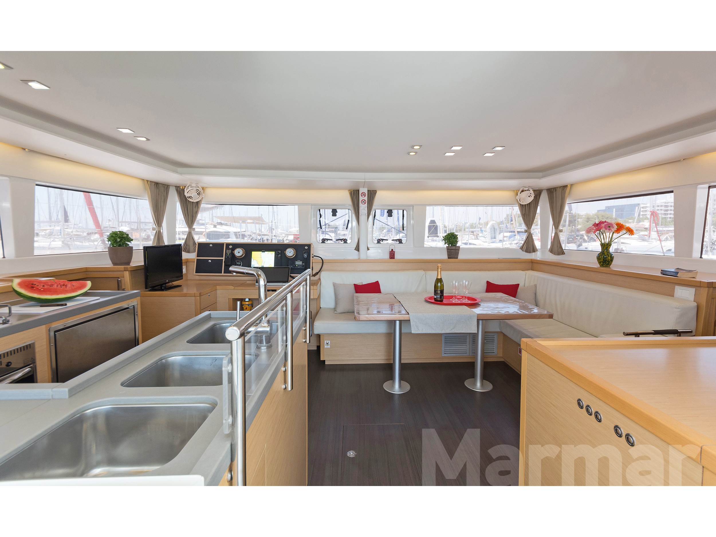 Immagine Lagoon 450