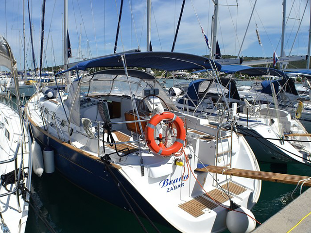 Immagine Oceanis Clipper 423