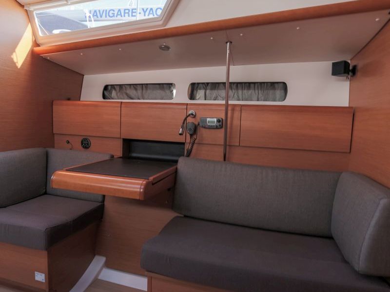 Immagine Sun Odyssey 439