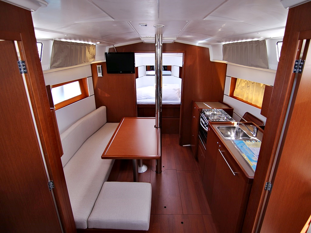 Immagine Oceanis 38.1 