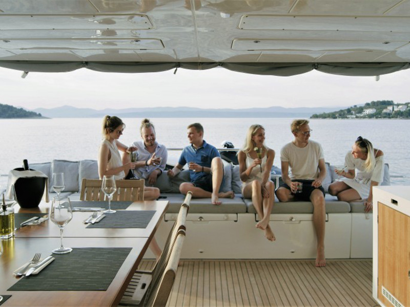 Immagine Lagoon 620 Luxury