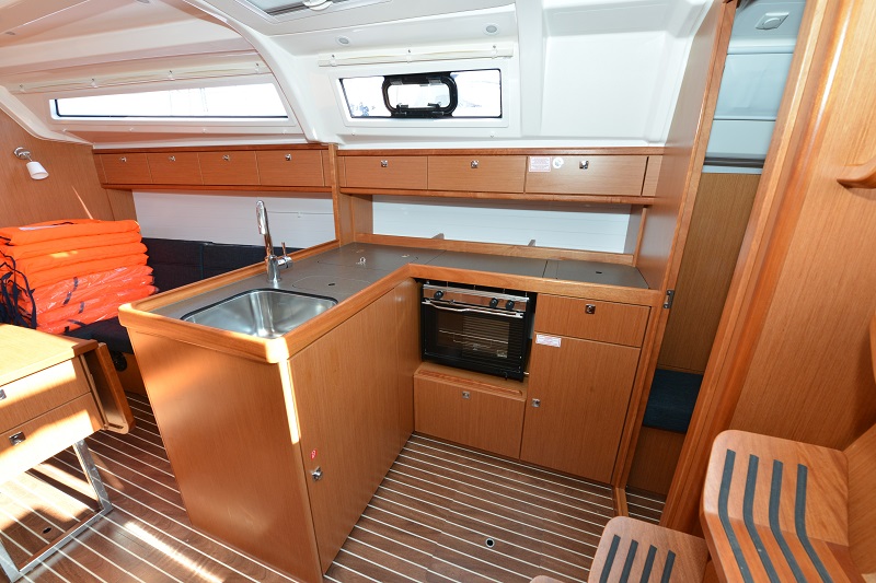 Immagine Bavaria Cruiser 37