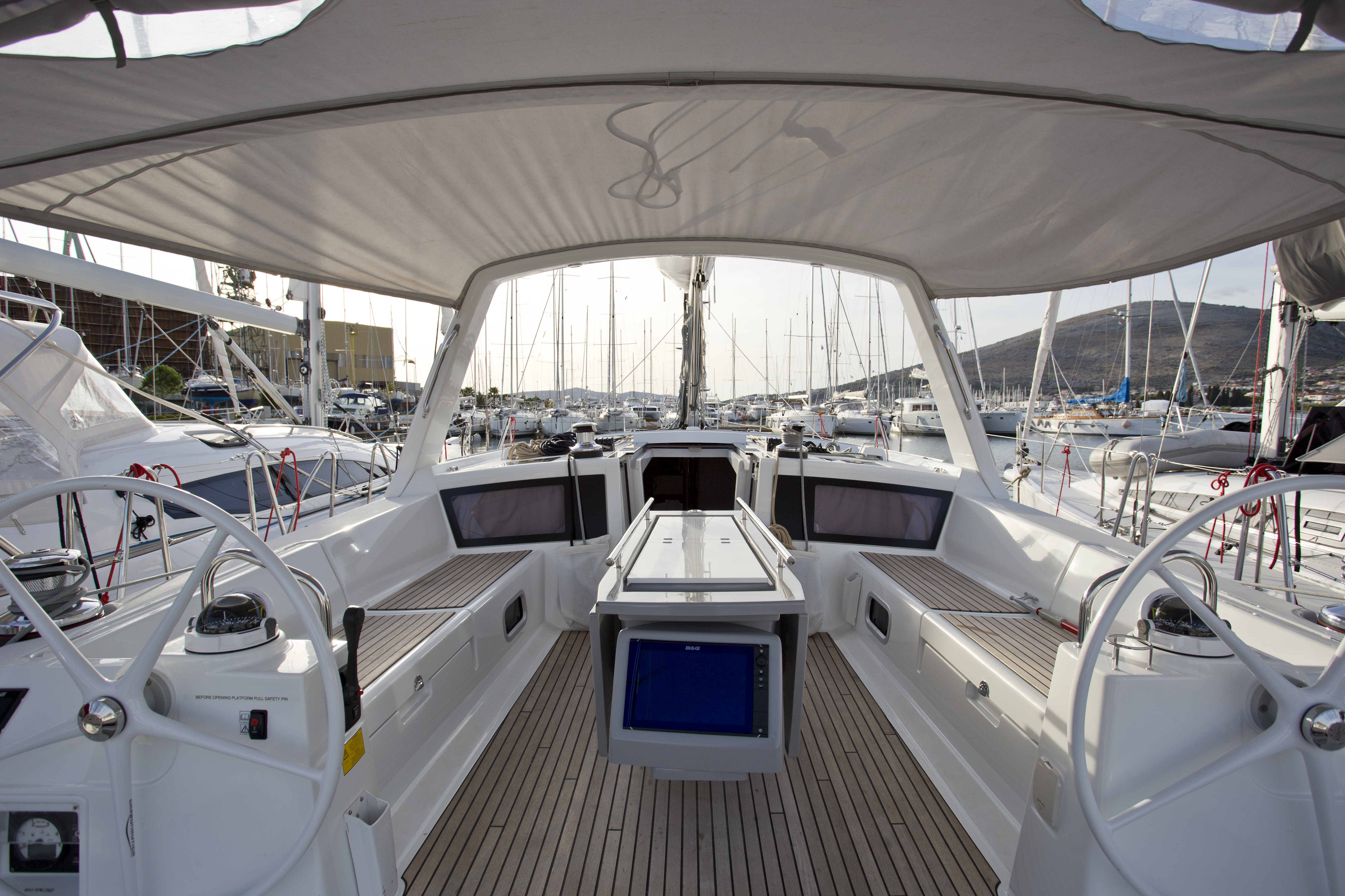 Immagine Oceanis 48