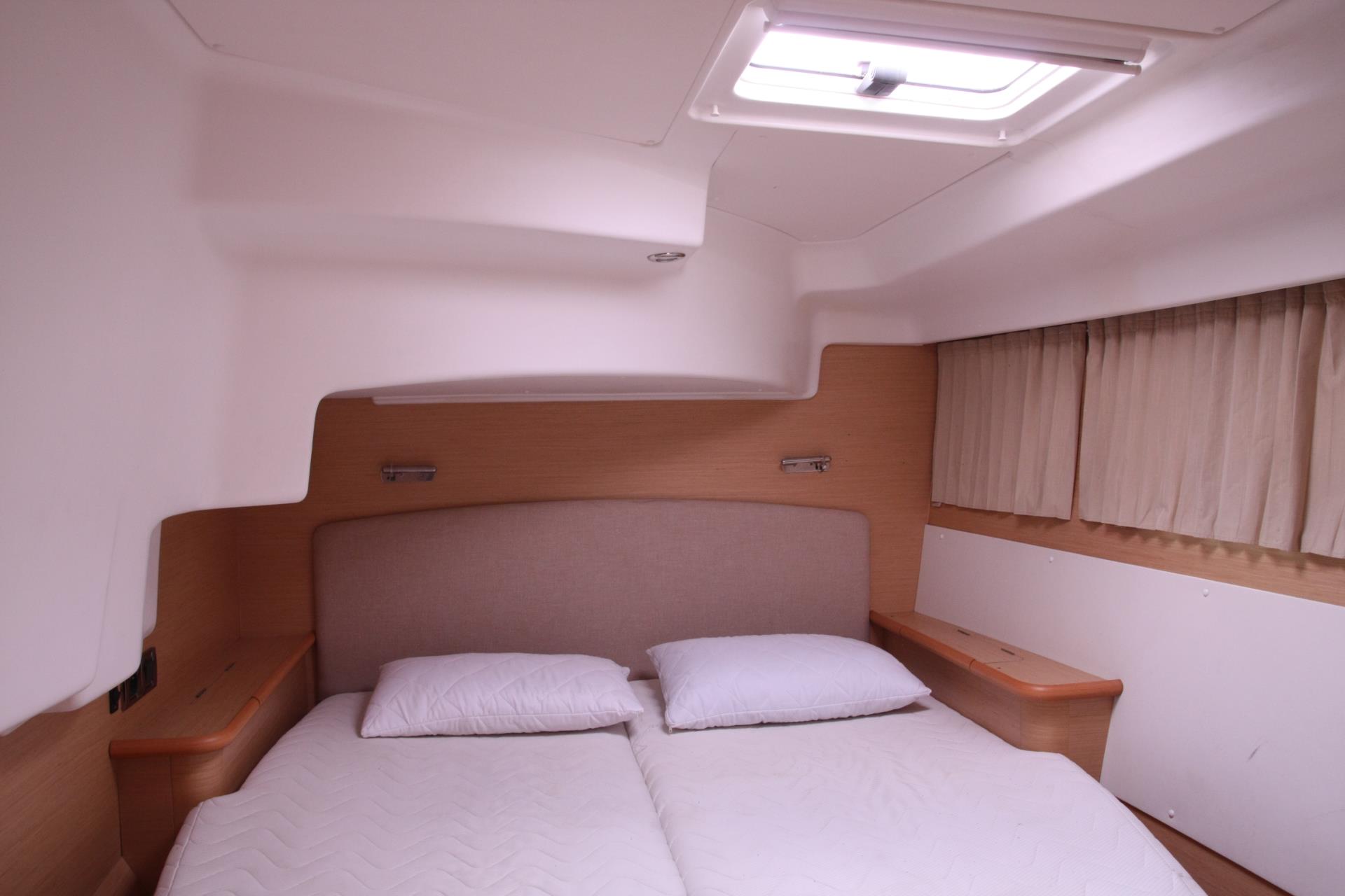 Immagine Lagoon 440 