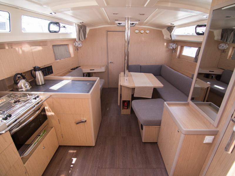 Oceanis 41.1 image