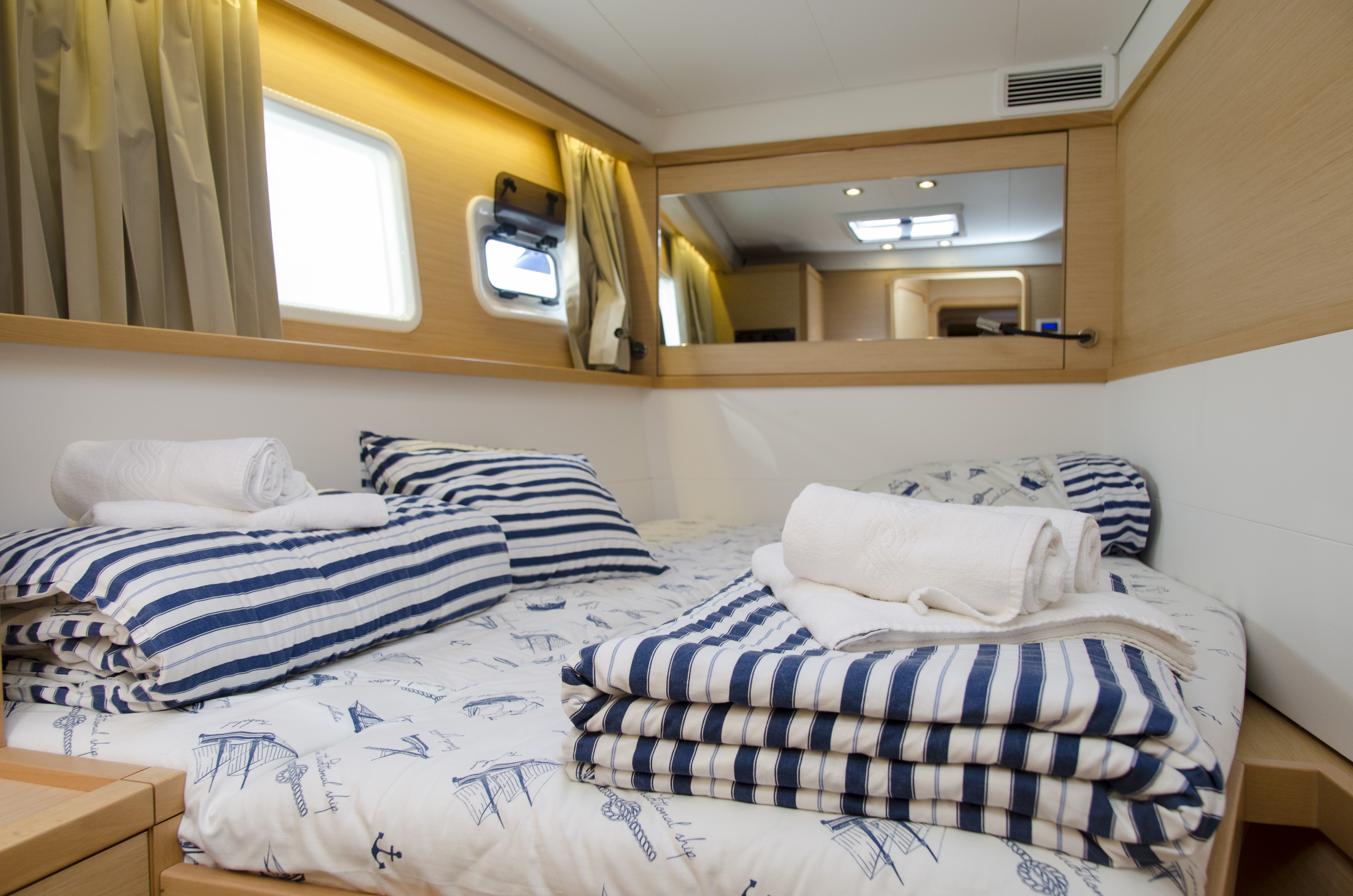 Immagine Lagoon 450