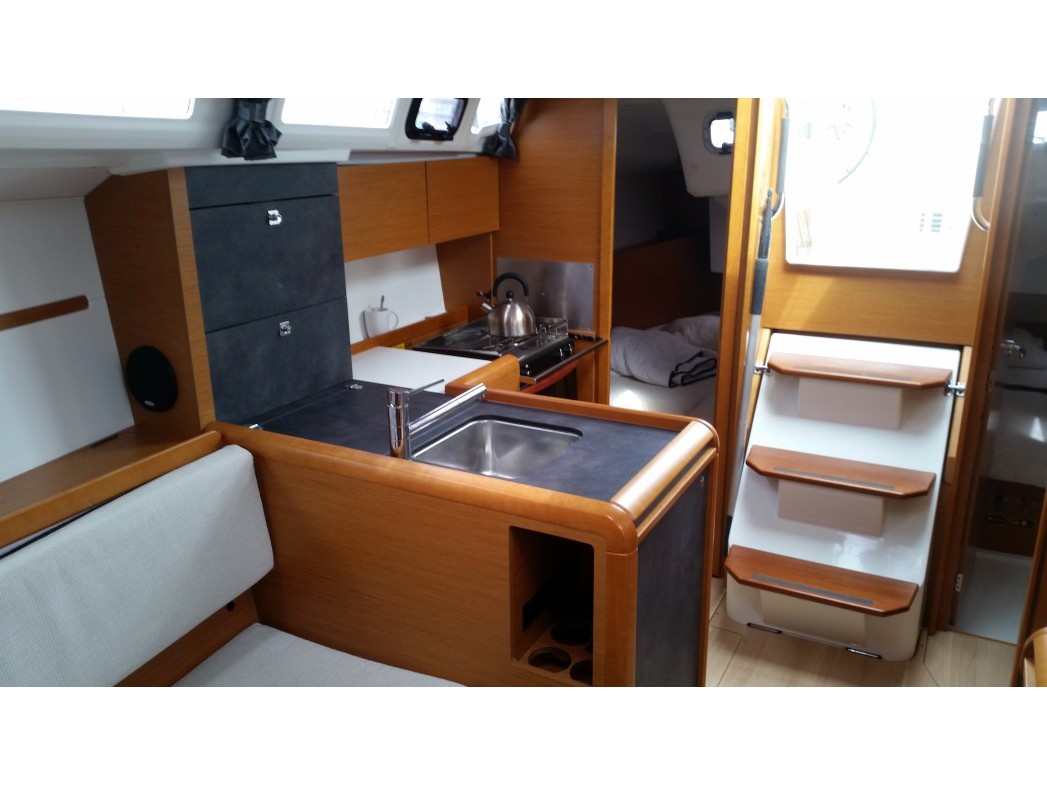 Immagine Sun Odyssey 349