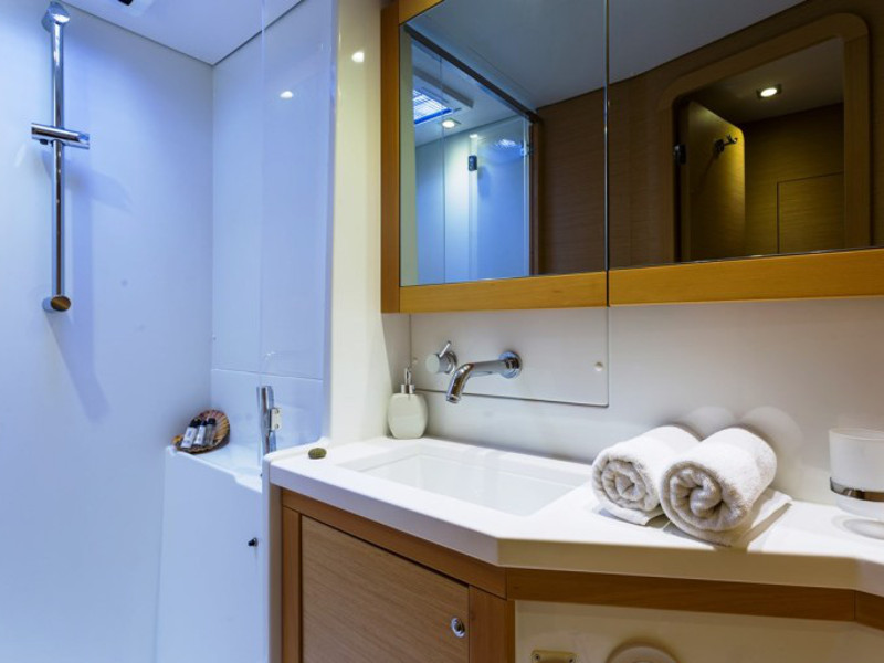 Immagine Lagoon 450 Luxury
