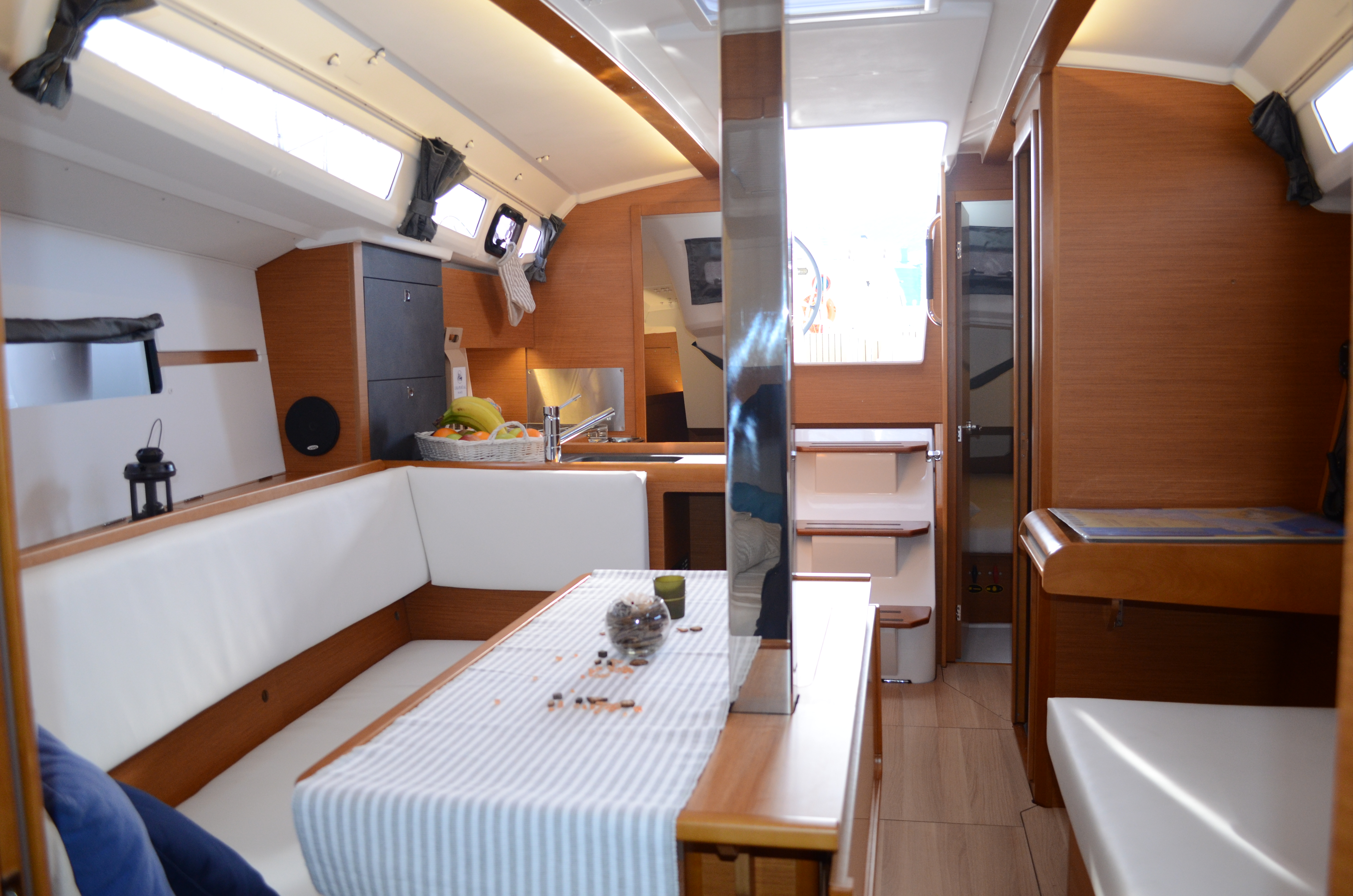 Immagine Sun Odyssey 349