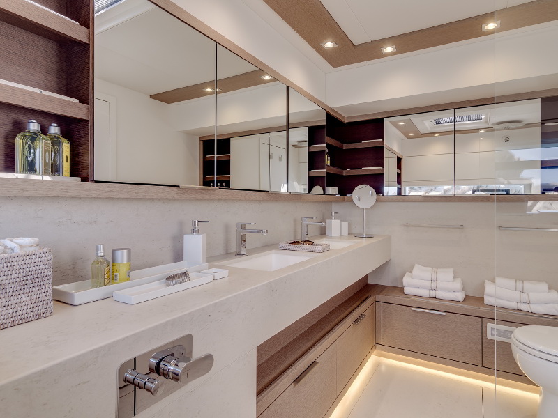 Immagine Lagoon Seventy 7