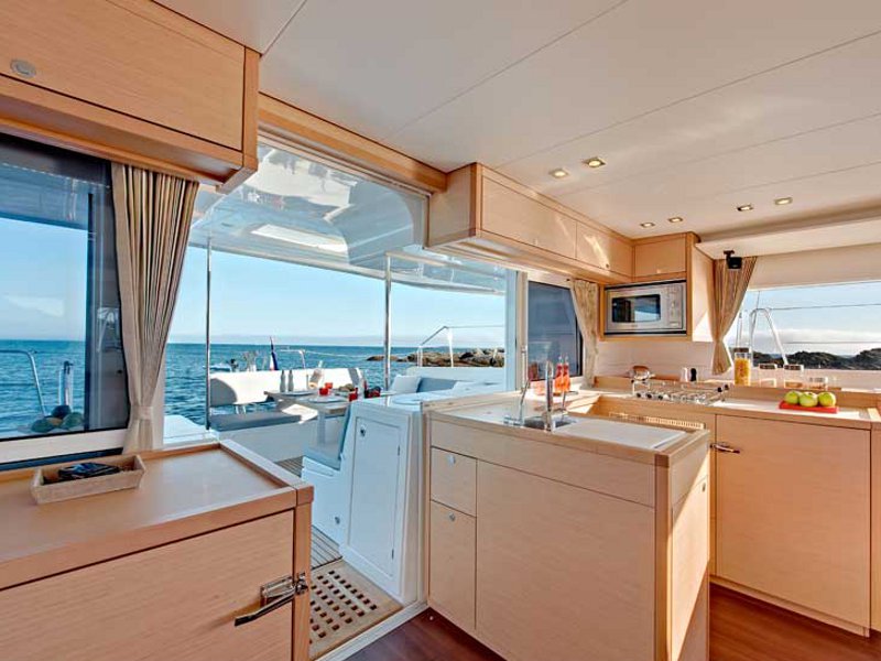 Immagine Lagoon 450