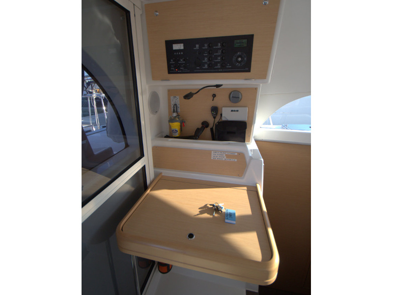 Immagine Lagoon 380