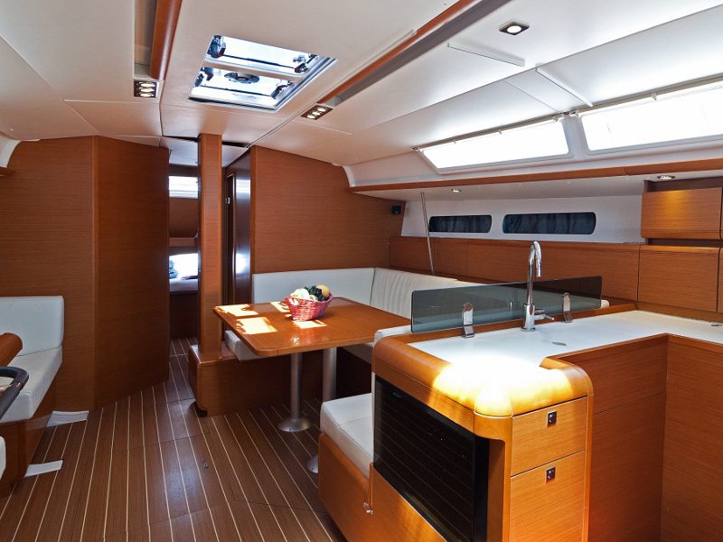 Immagine Sun Odyssey 439