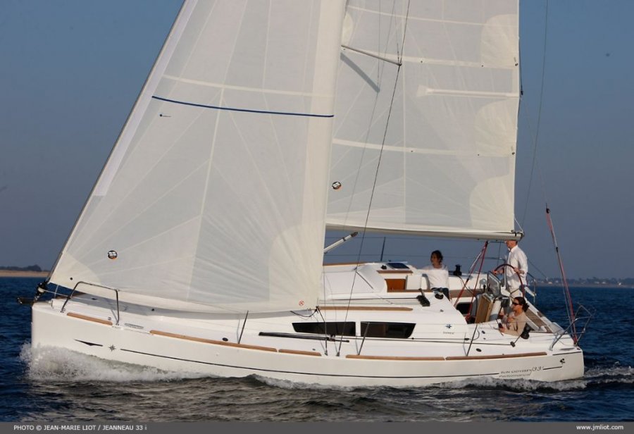 Immagine Sun Odyssey 33i