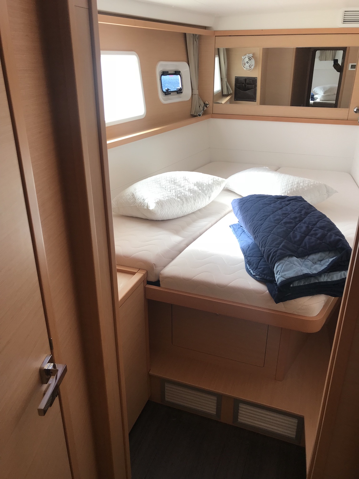 Immagine Lagoon 450