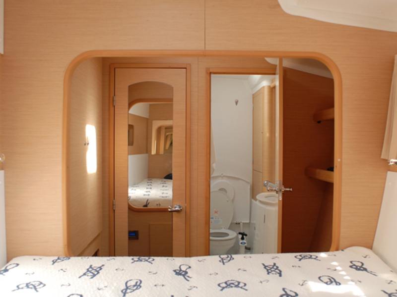 Immagine Lagoon 440