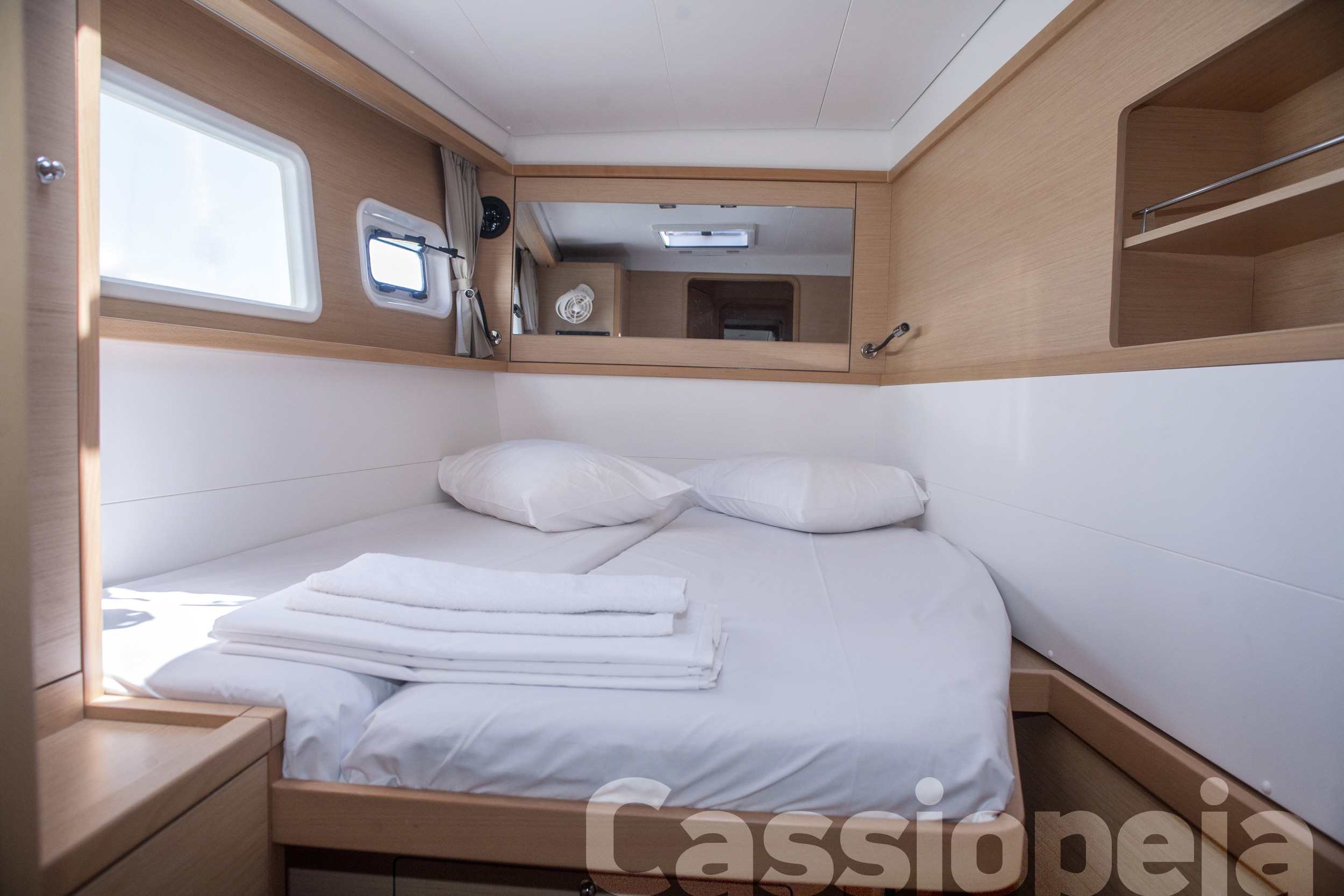 Immagine Lagoon 450