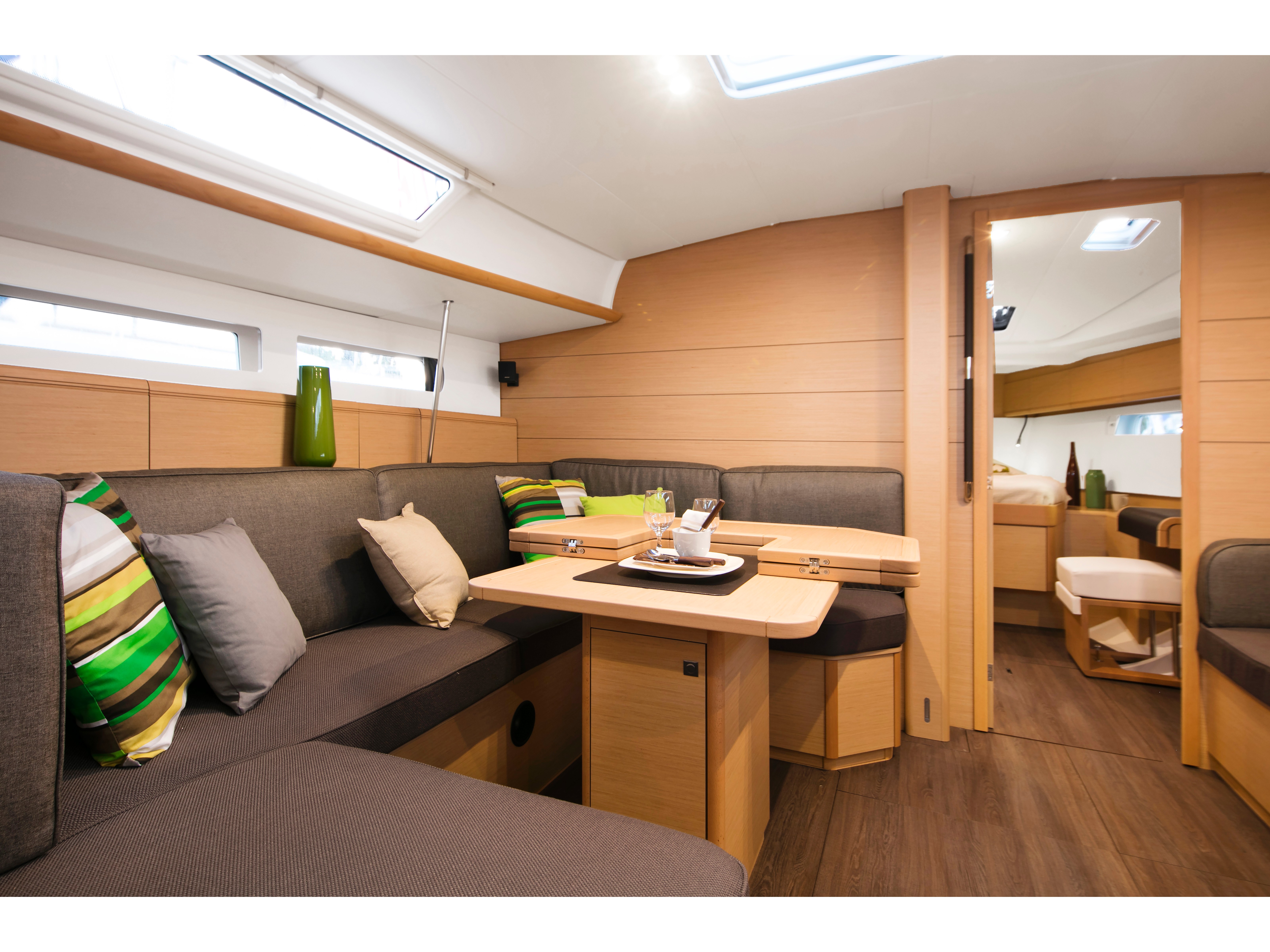 Immagine Sun Odyssey 479