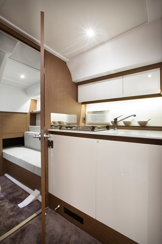 Immagine Jeanneau Leader 36