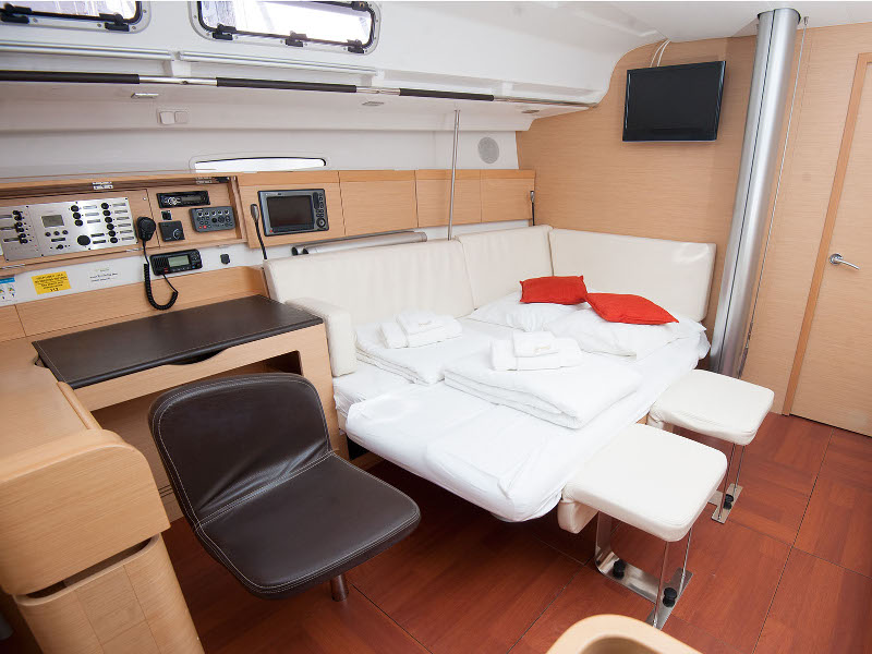 Immagine Beneteau First 45