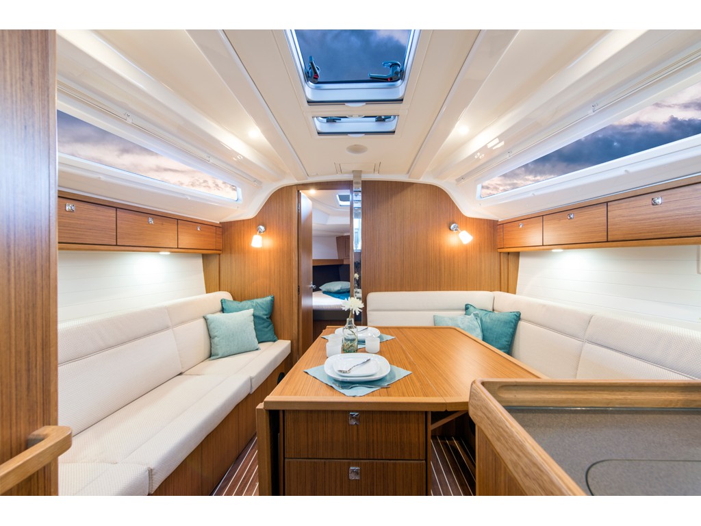 Immagine Bavaria 37 Cruiser