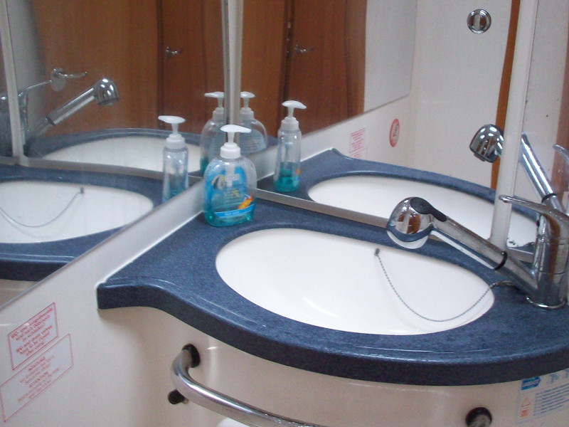 Immagine Bavaria 42 Cruiser