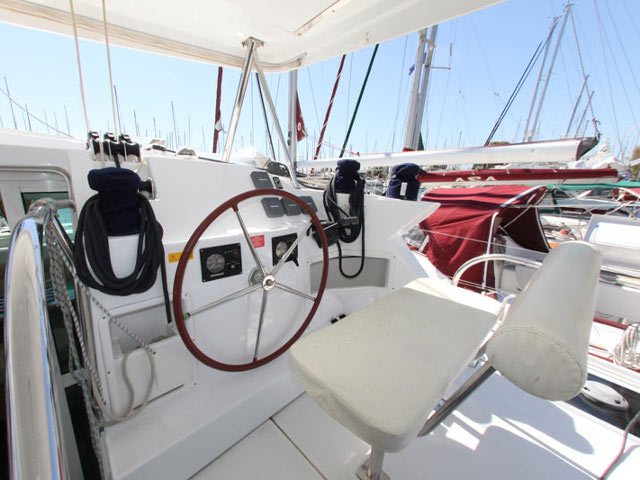 Immagine Lagoon 420