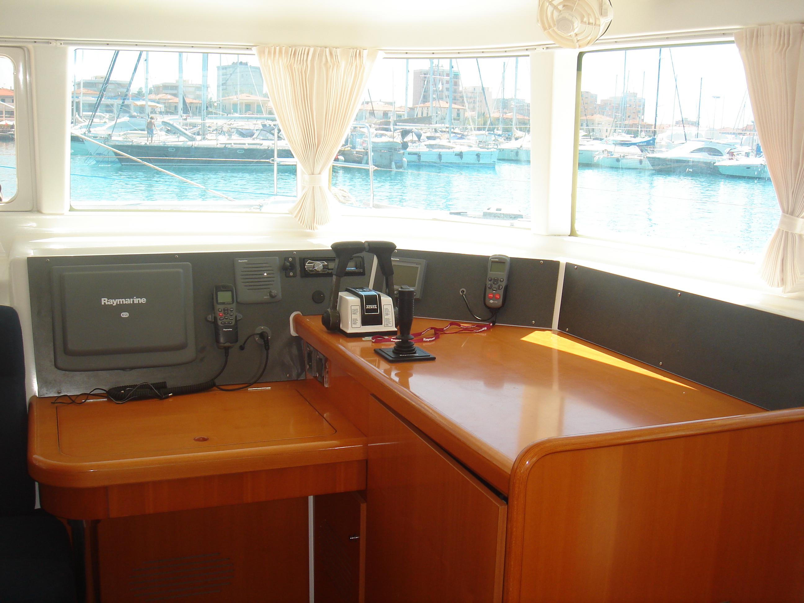 Immagine Lagoon 440