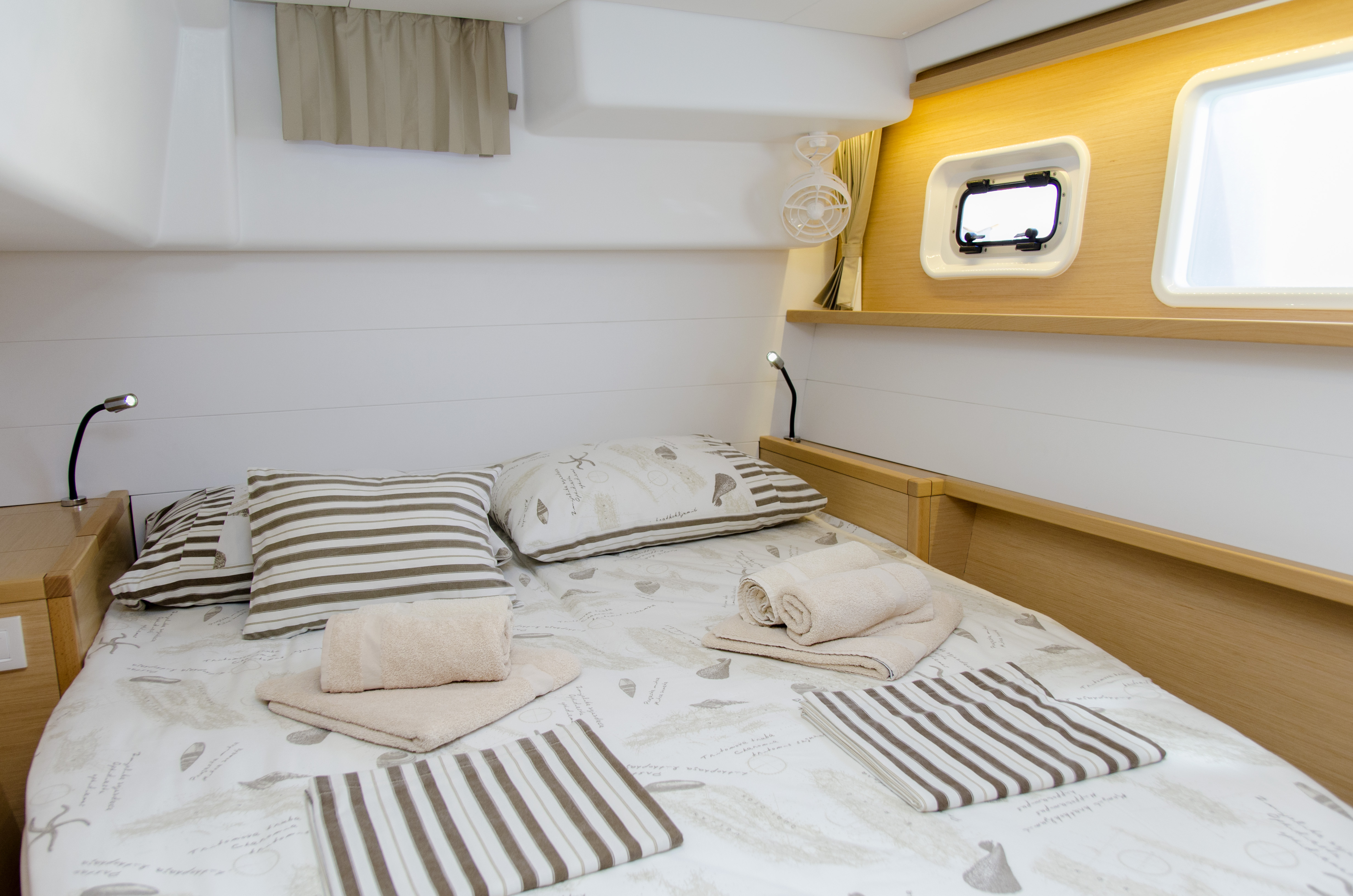 Immagine Lagoon 450 FS