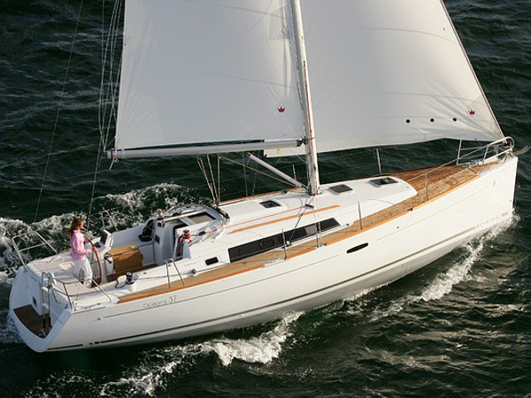 Immagine Oceanis 37