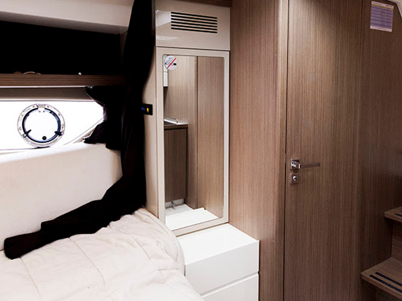 Immagine Azimut Atlantis 34