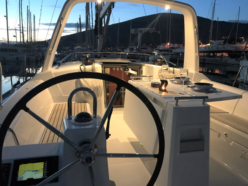 Immagine Oceanis 38.1