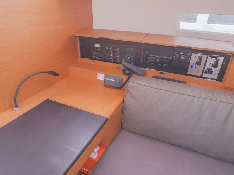 Immagine Sun Odyssey 519