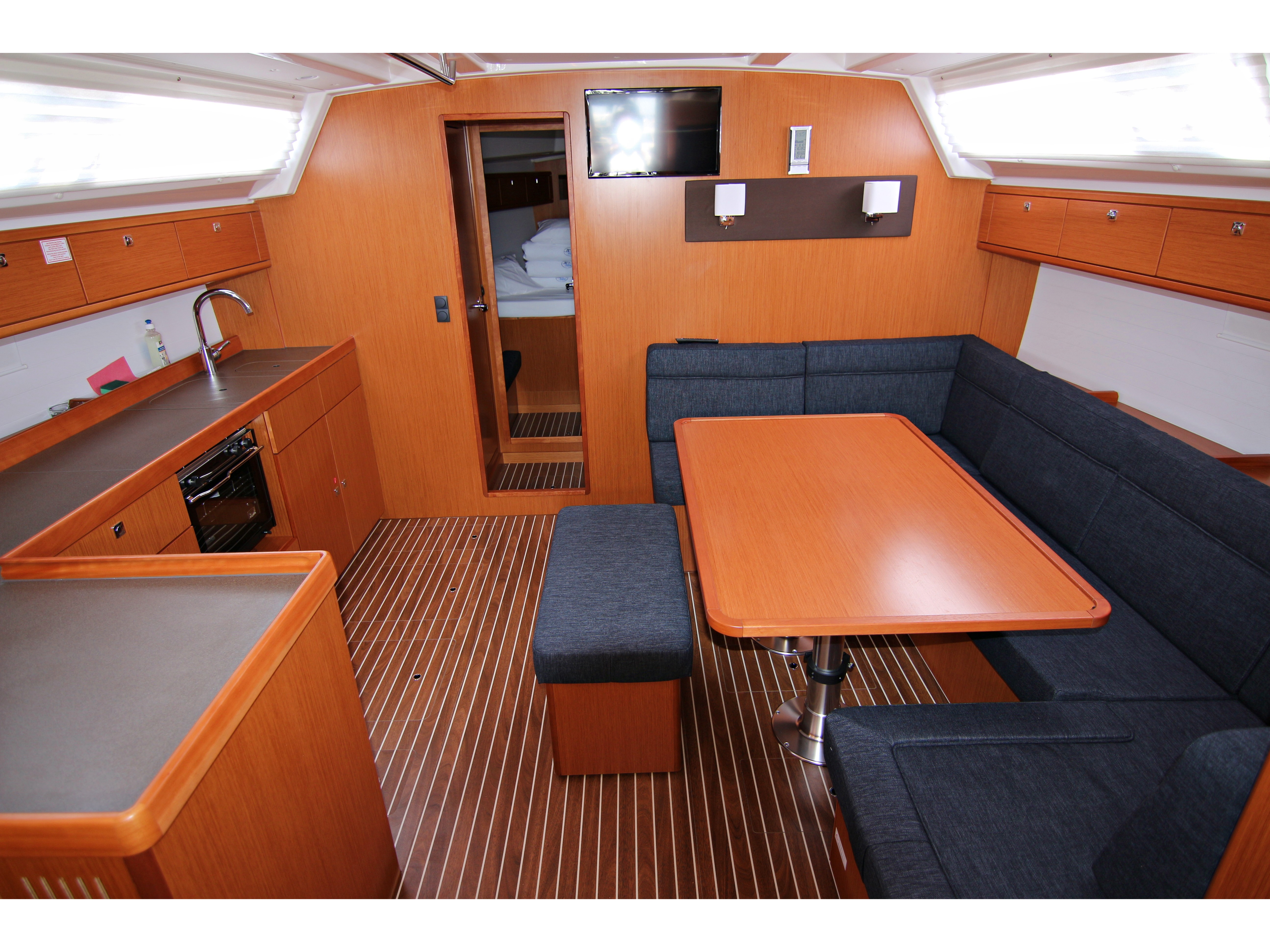 Bavaria C 46  image